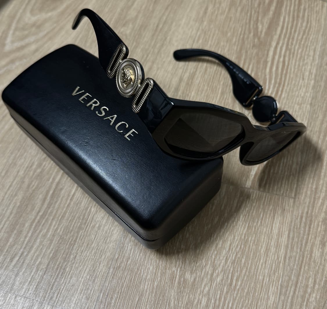 베르사체 선글라스 (태양, 현진, 김나영 착용) 상품이미지1