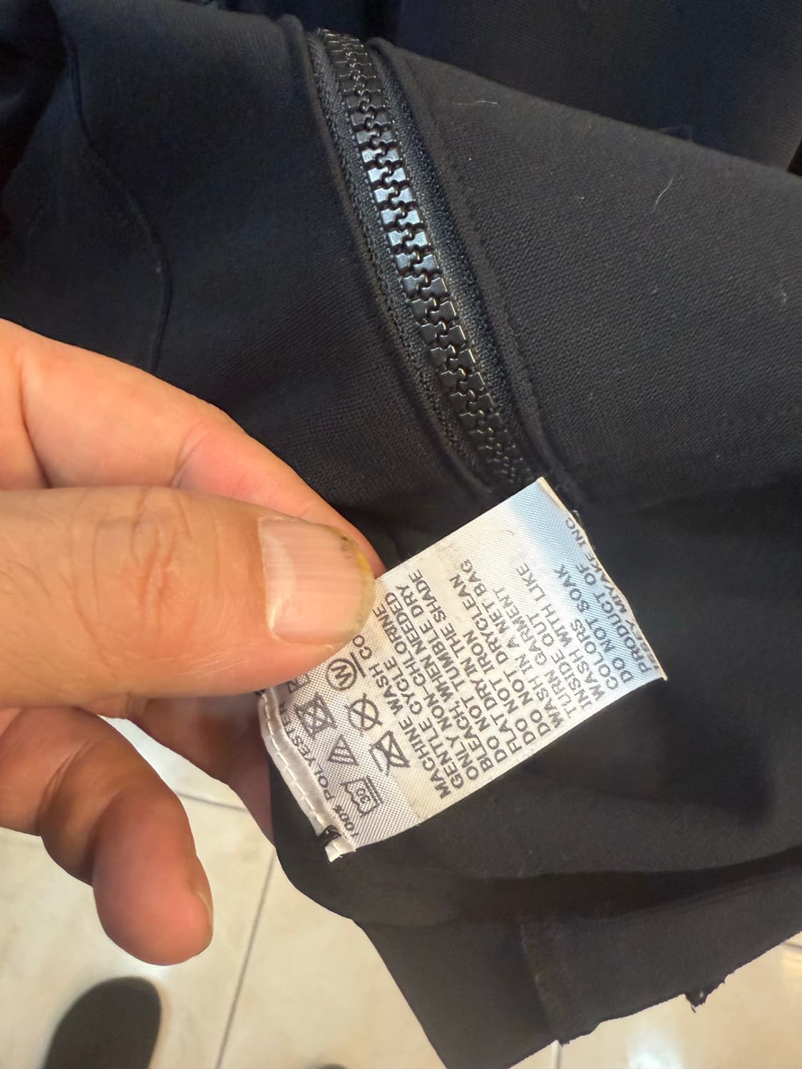 Free 정품 이세이미야케 me 자켓 팝니다 상품이미지4