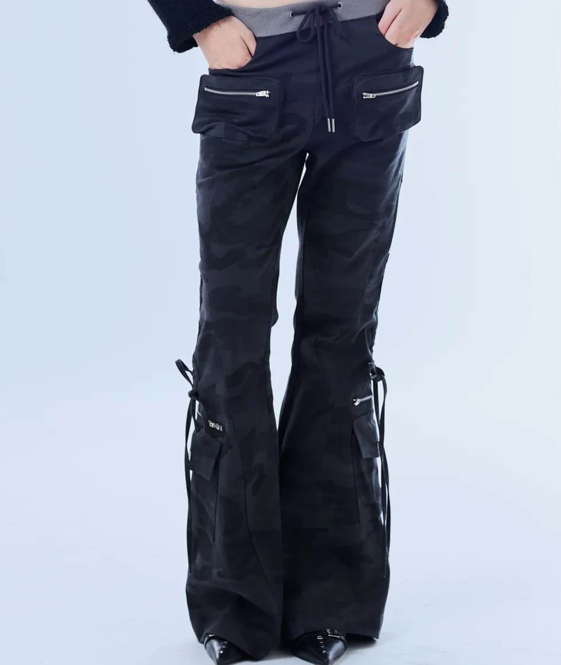 러브이즈트루 부츠컷 카고 팬츠 카모(새상품 택O) 상품이미지1