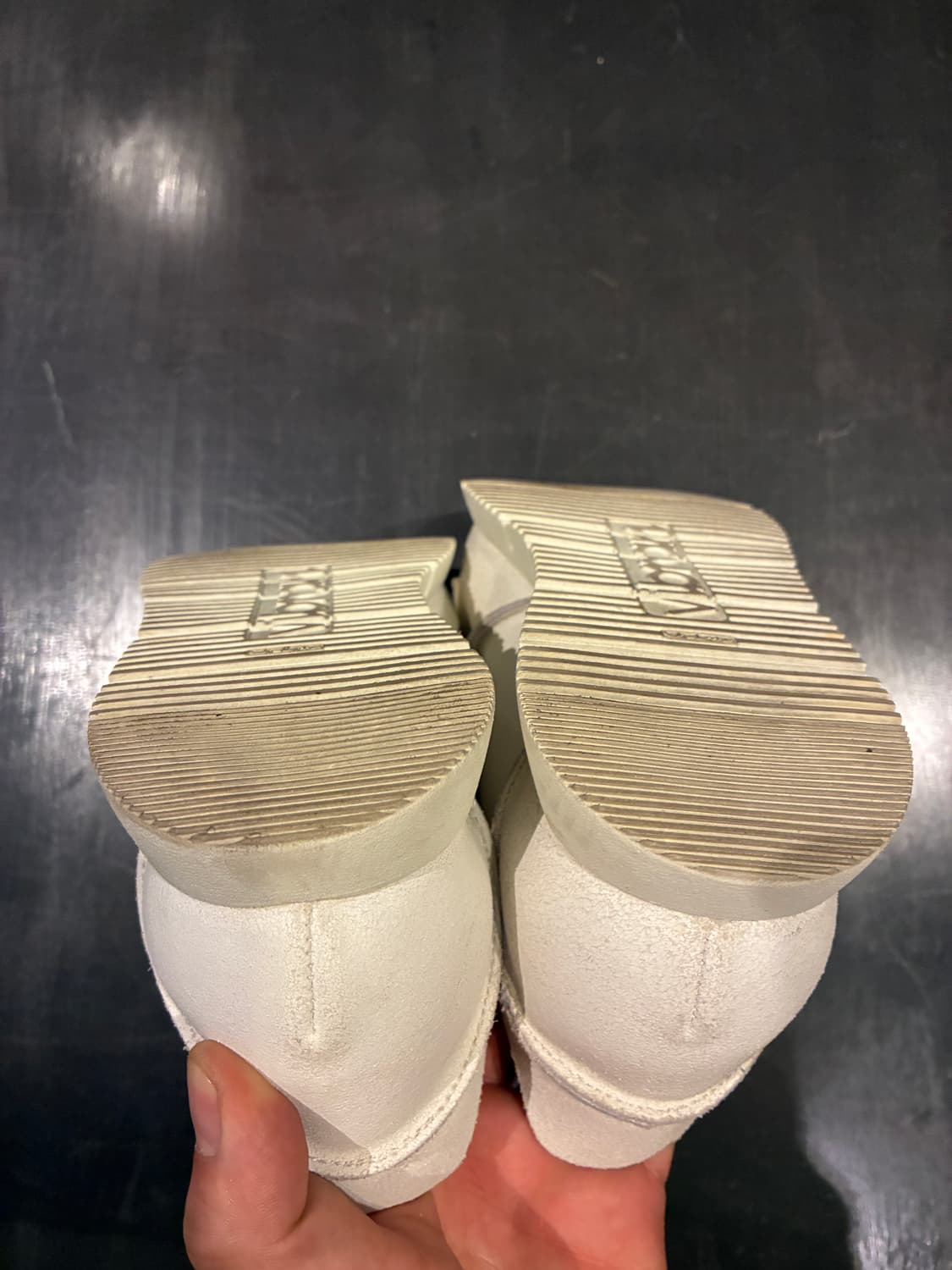 37/240) 부테로 카레라 가죽 스니커즈 상품이미지7