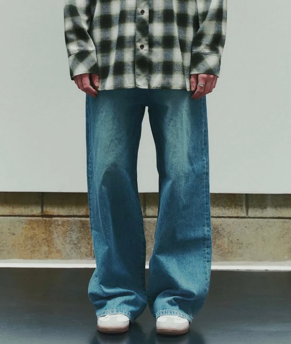 (31) 플랙 베이직 와이드 데님팬츠 K04 미드블루 상품이미지1