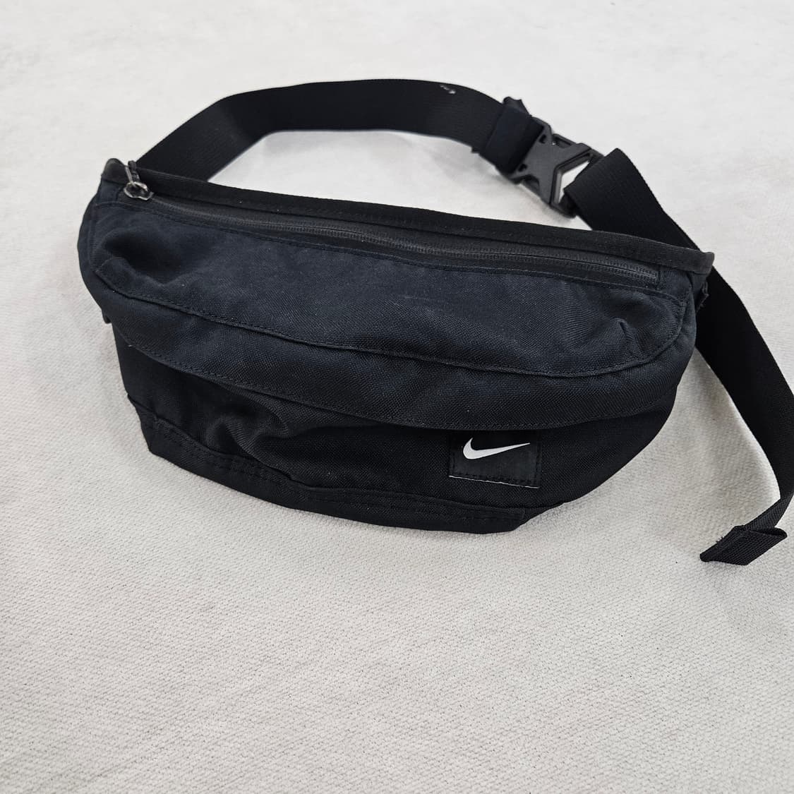 [실측확인] 나이키 블랙 힙색 크로스백 웨이스트백  0116Y1 상품이미지1