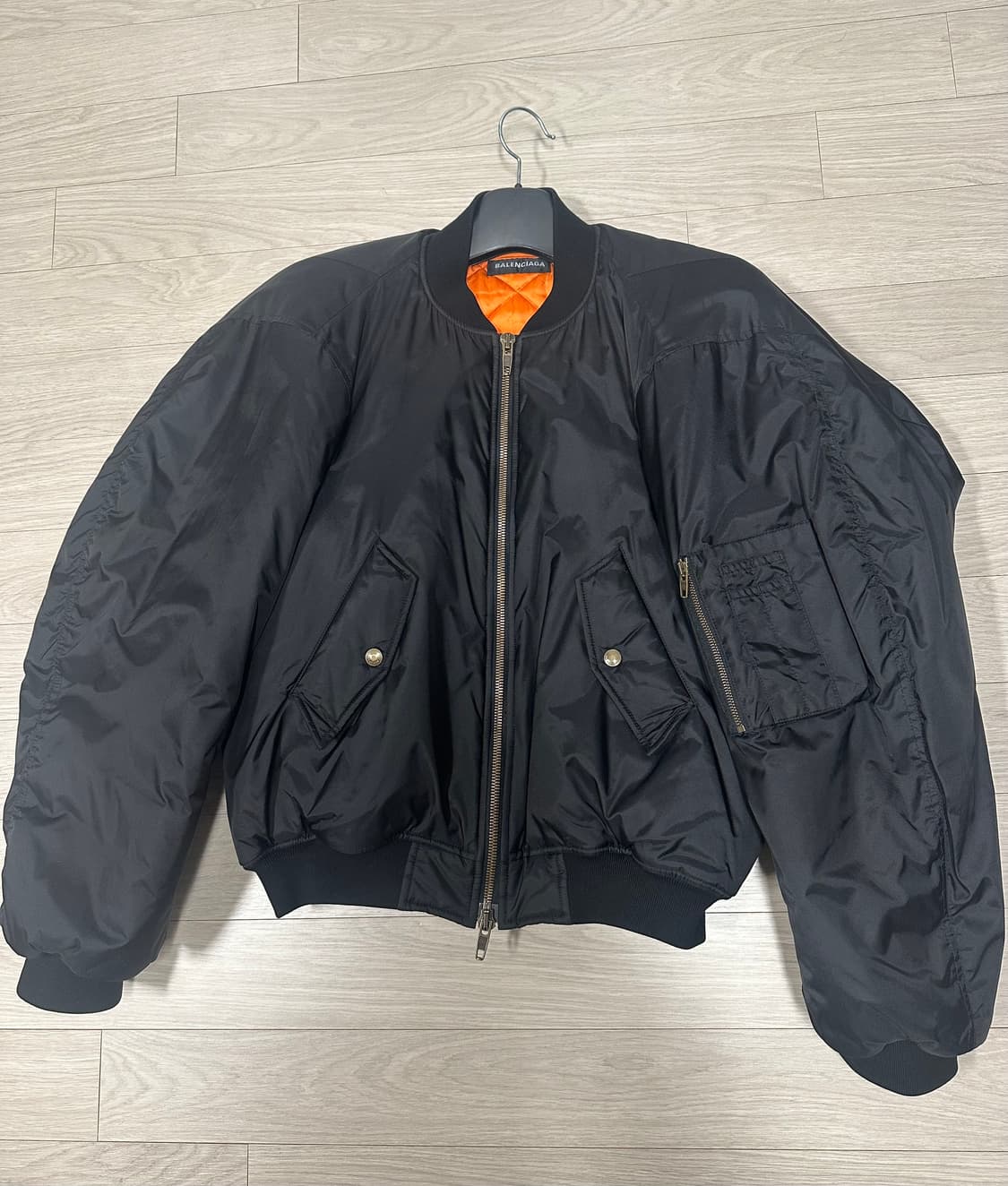 [46] 발렌시아가 스테로이드 봄버 상품이미지2