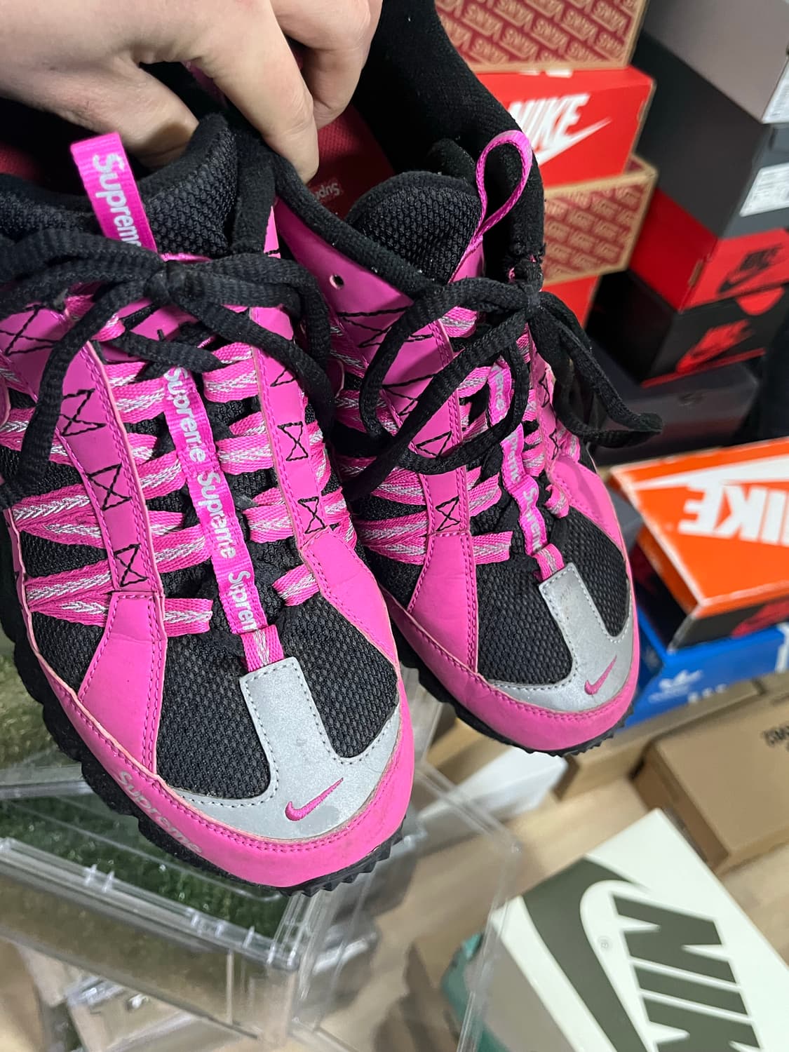 나이키 슈프림 에어휴마라 265 상품이미지3