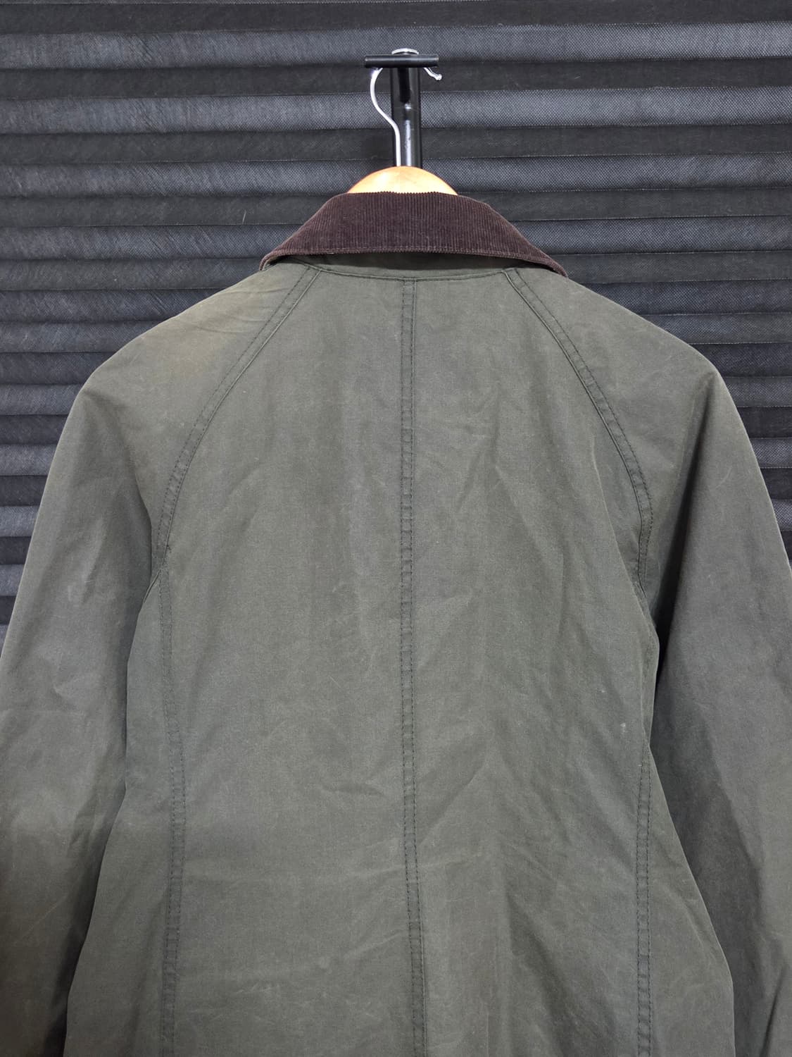 (정품) [바버] 비드넬 왁스 자켓 | 00111 상품이미지7