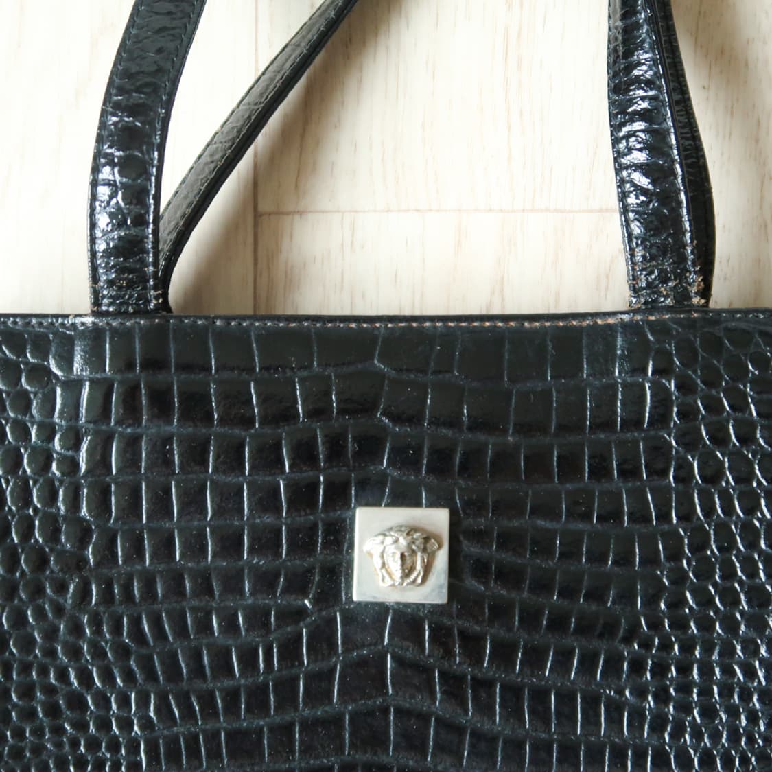 [Made in Italy] 빈티지 베르사체 레더 숄더백 상품이미지3