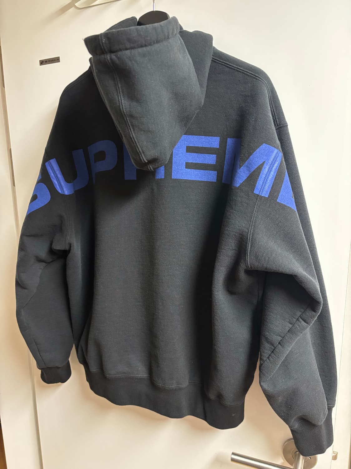 [M] 슈프림 데미안 허스트 집업 후드 블랙 상품이미지2