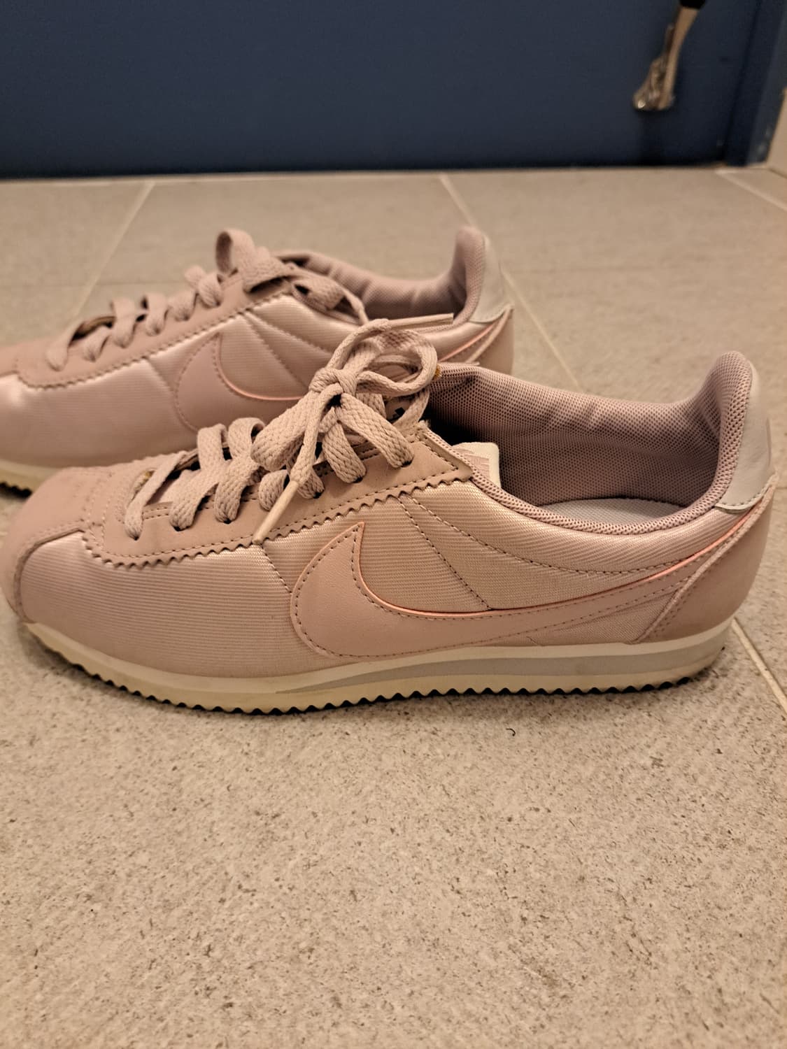 나이키 코르테즈 핑크 상품이미지2