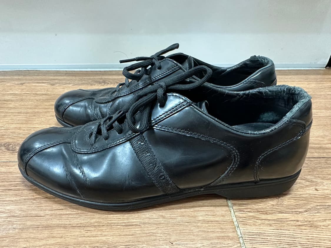 prada 빈티지 레더 스니커즈 상품이미지2