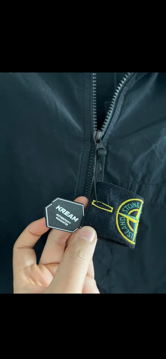 22SS 스톤아일랜드 나슬란 오버셔츠 블랙 761510502 상품이미지2