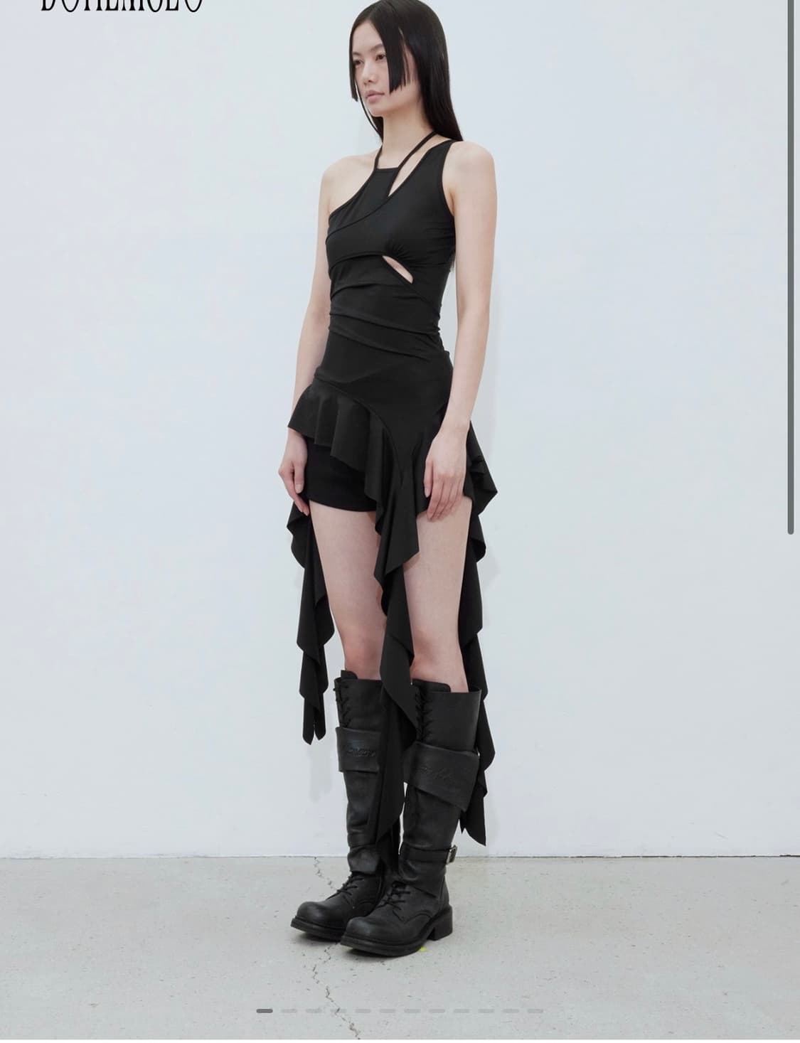 보헤미안서울 RUFFLE MINI DRESS, BLACK 상품이미지1