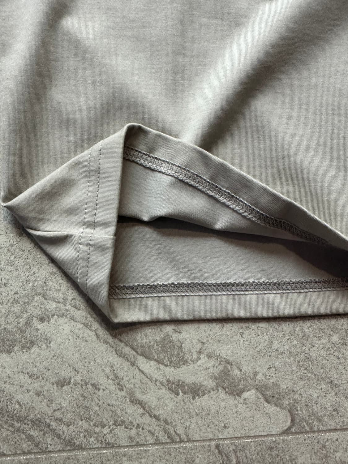 쿠어 수피마 코튼 세미오버핏 U넥 티셔츠 (라이트그레이) XL 상품이미지6