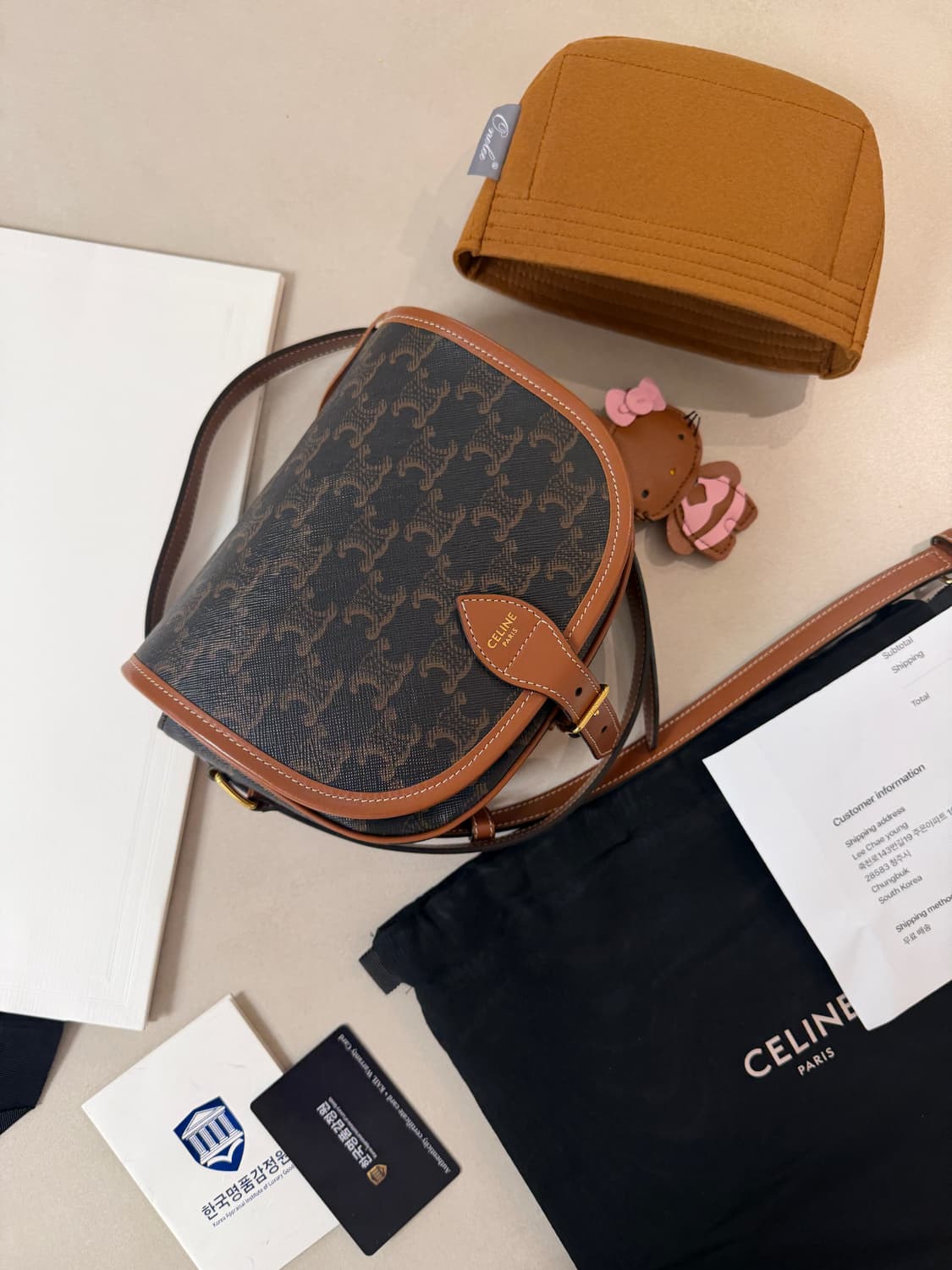 정품 셀린느 폴코백 미듐 상품이미지2