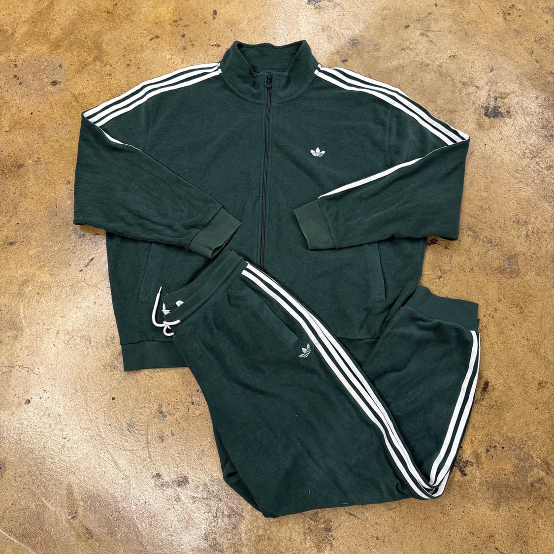 아디다스 부클 딥 그린 져지 트레이닝 팬츠 셋업  상품이미지1