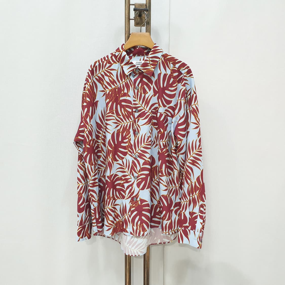 스튜디오 톰보이 하와이안 프린팅 블라우스 F 상품이미지1