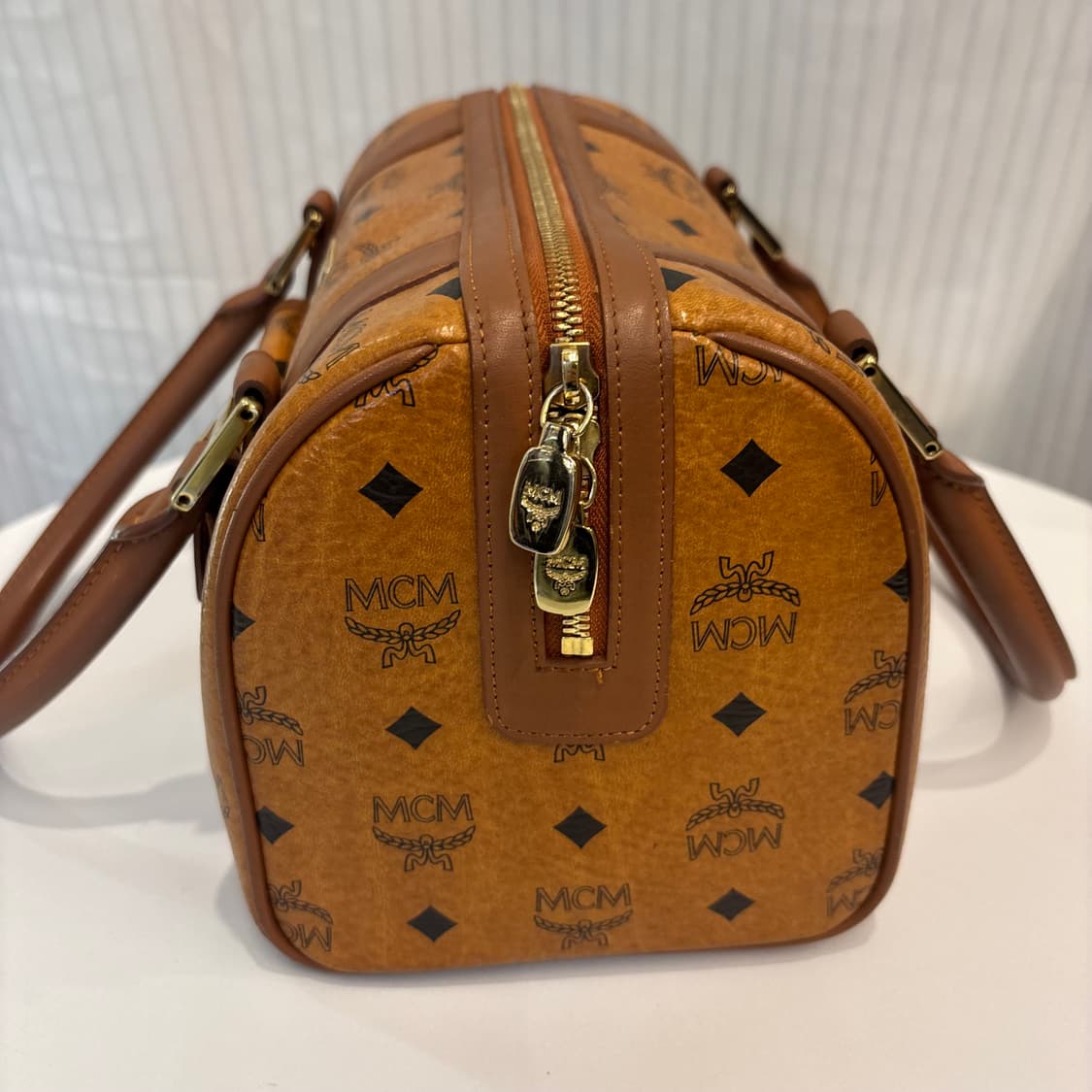 정품 MCM 황토 비세토스 토트백     상품이미지4