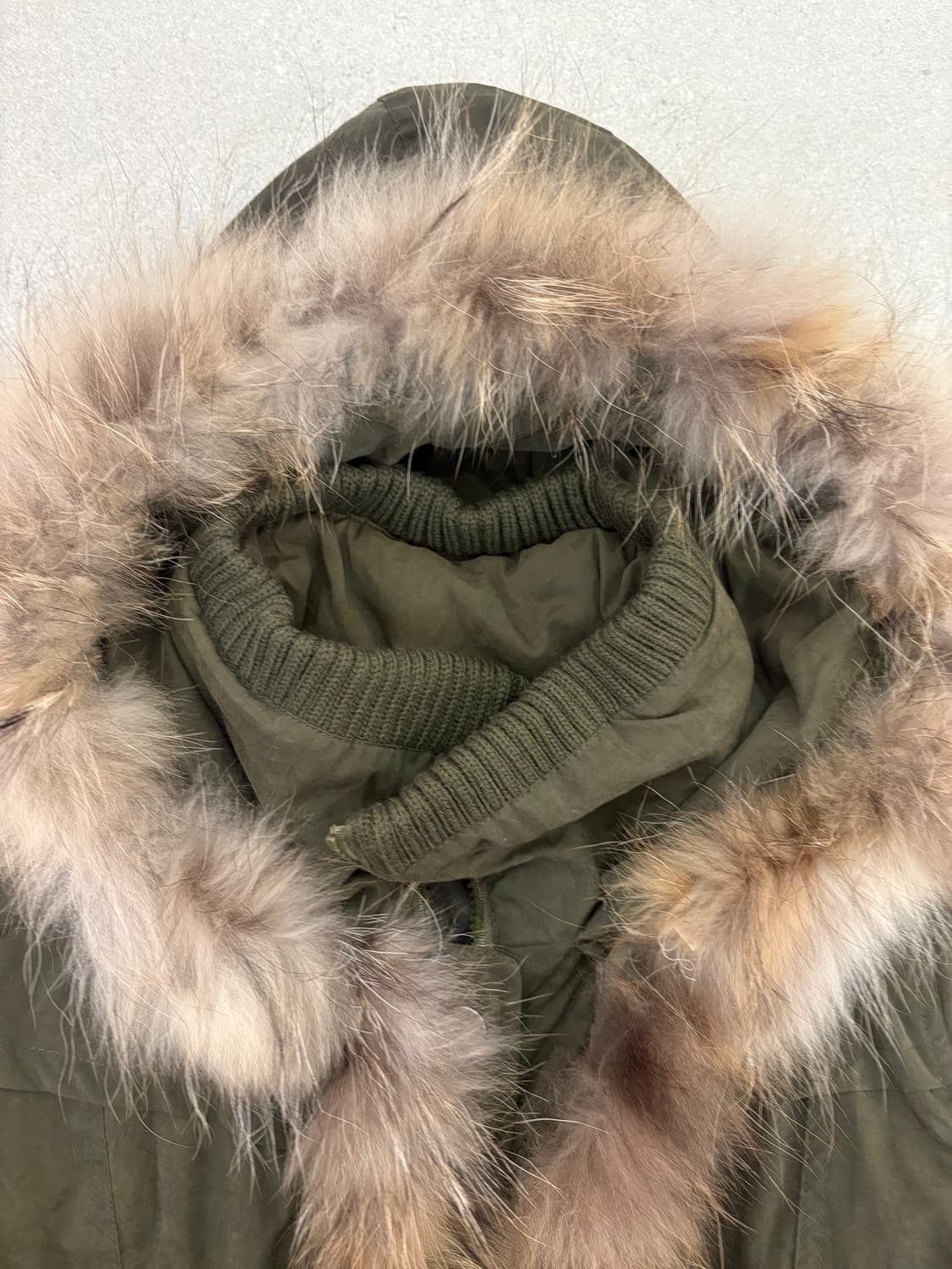 카키 퍼 투웨이 점퍼 상품이미지2