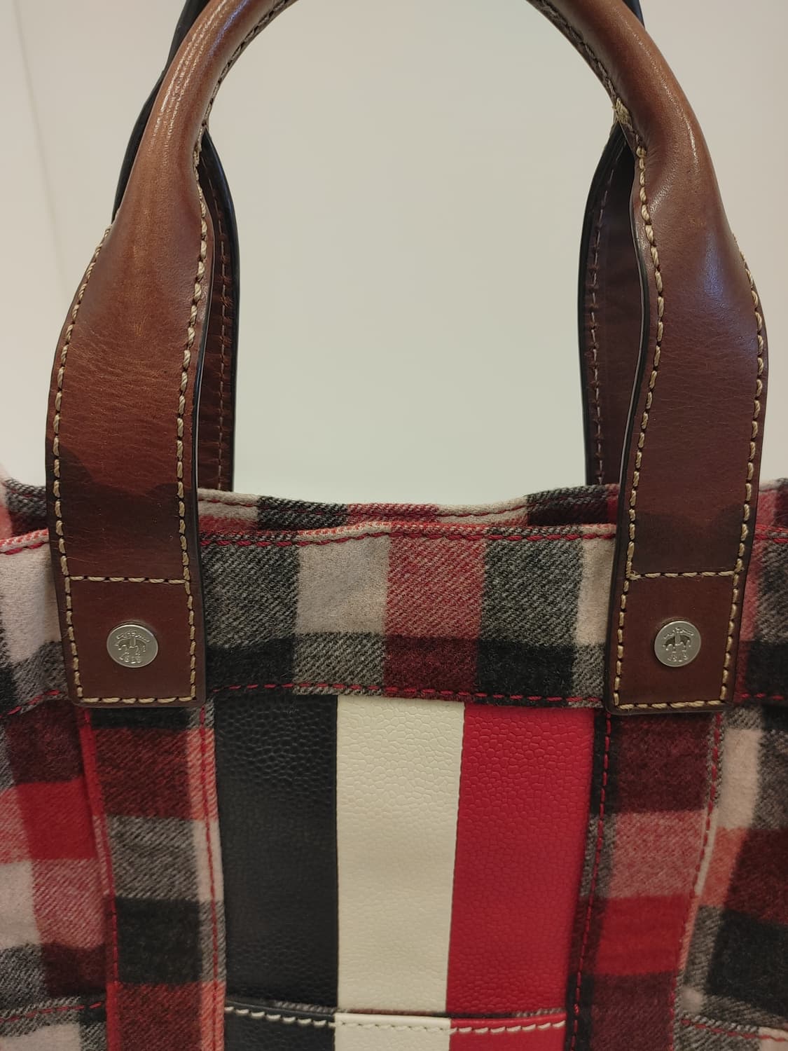 브룩스브라더스 X 톰브라운 체크 울 토트백 상품이미지7