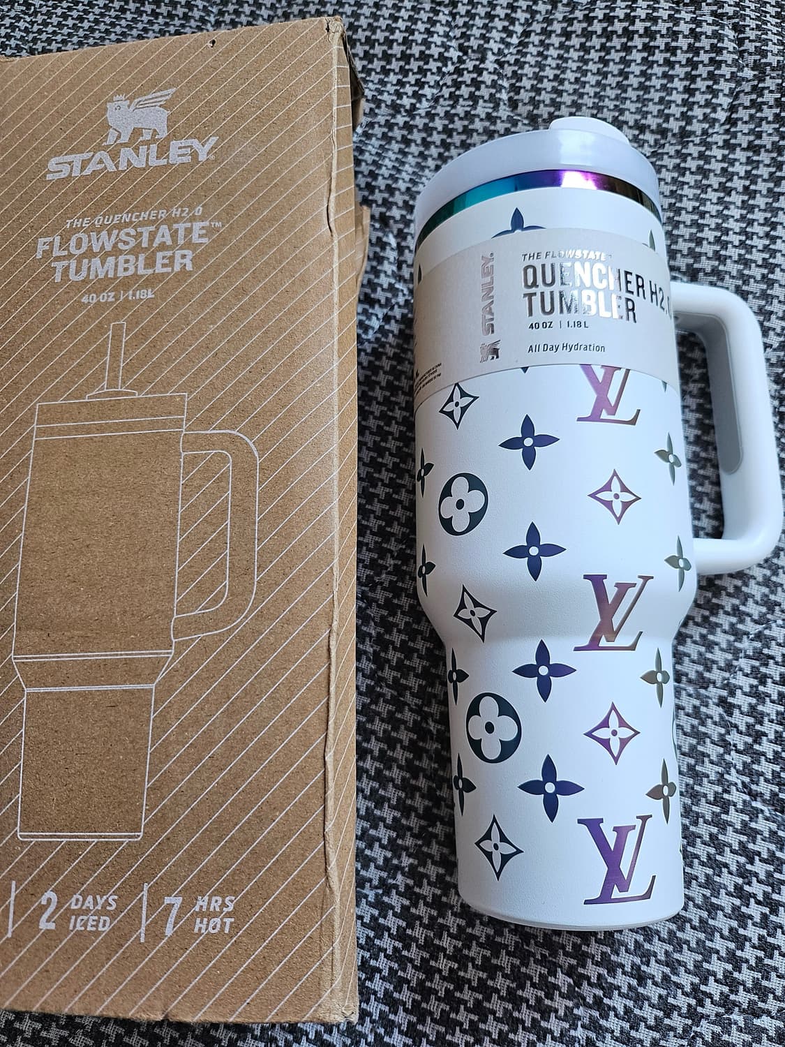 스탠리 퀜처 H2.0 텀블러 40oz 루이비통 커스텀 상품이미지1