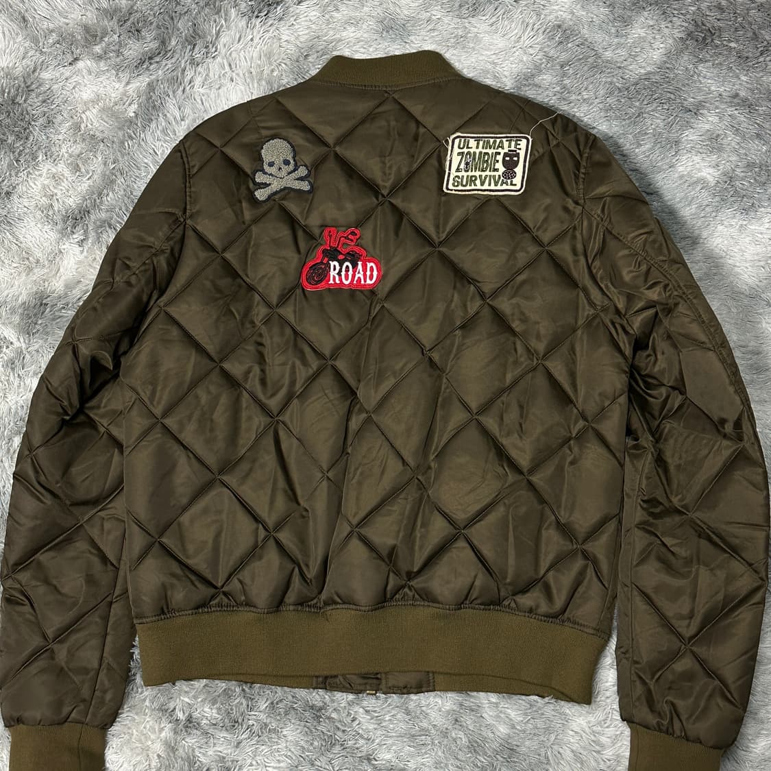 자라 맨 패치 퀄팅 봄버 자켓 XL 상품이미지3