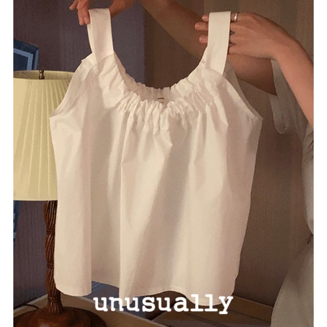 후기 1800개~ 니어 화이트 셔링 블라우스 상품이미지4