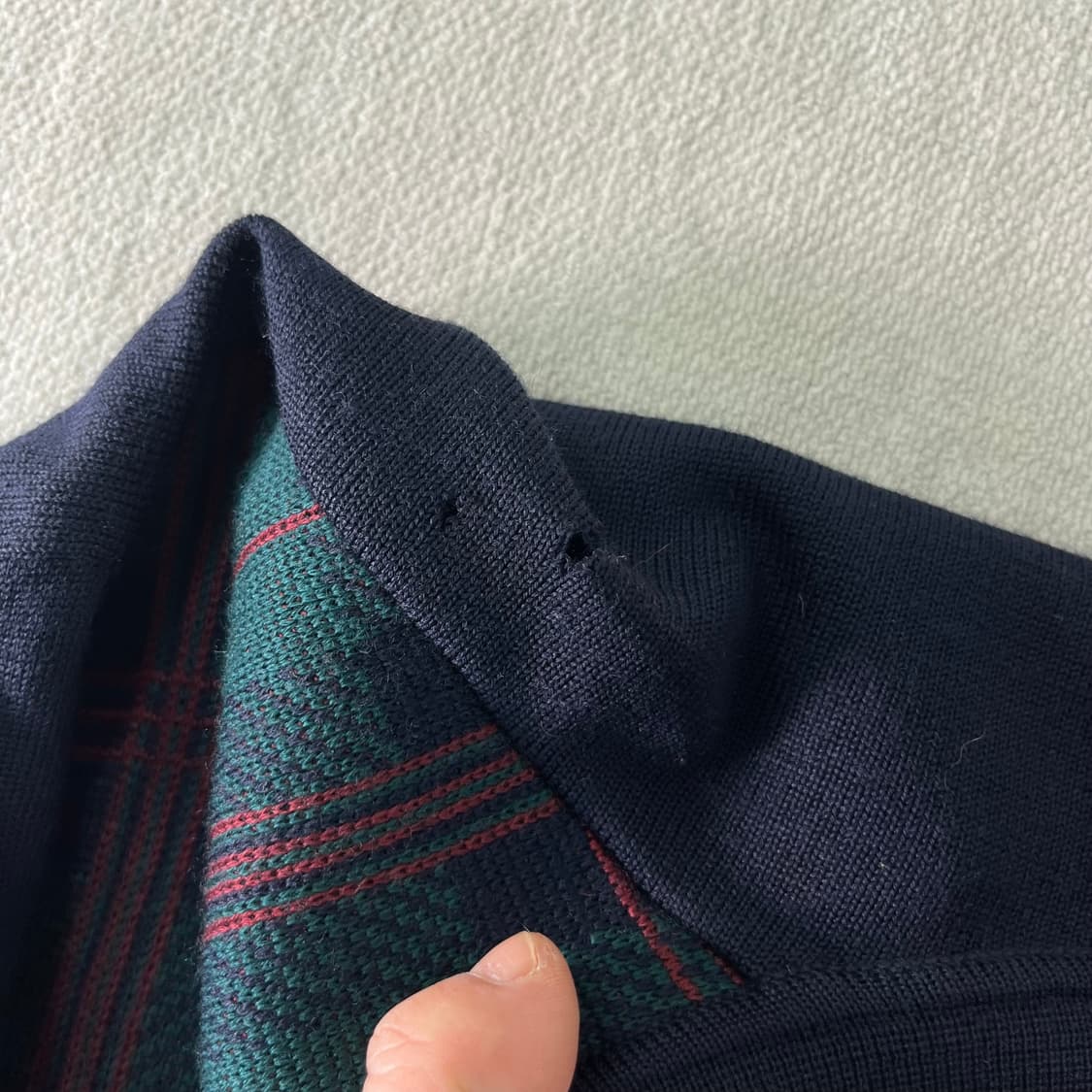 100 입생로랑 93s 아카이브 체크 가디건 상품이미지4