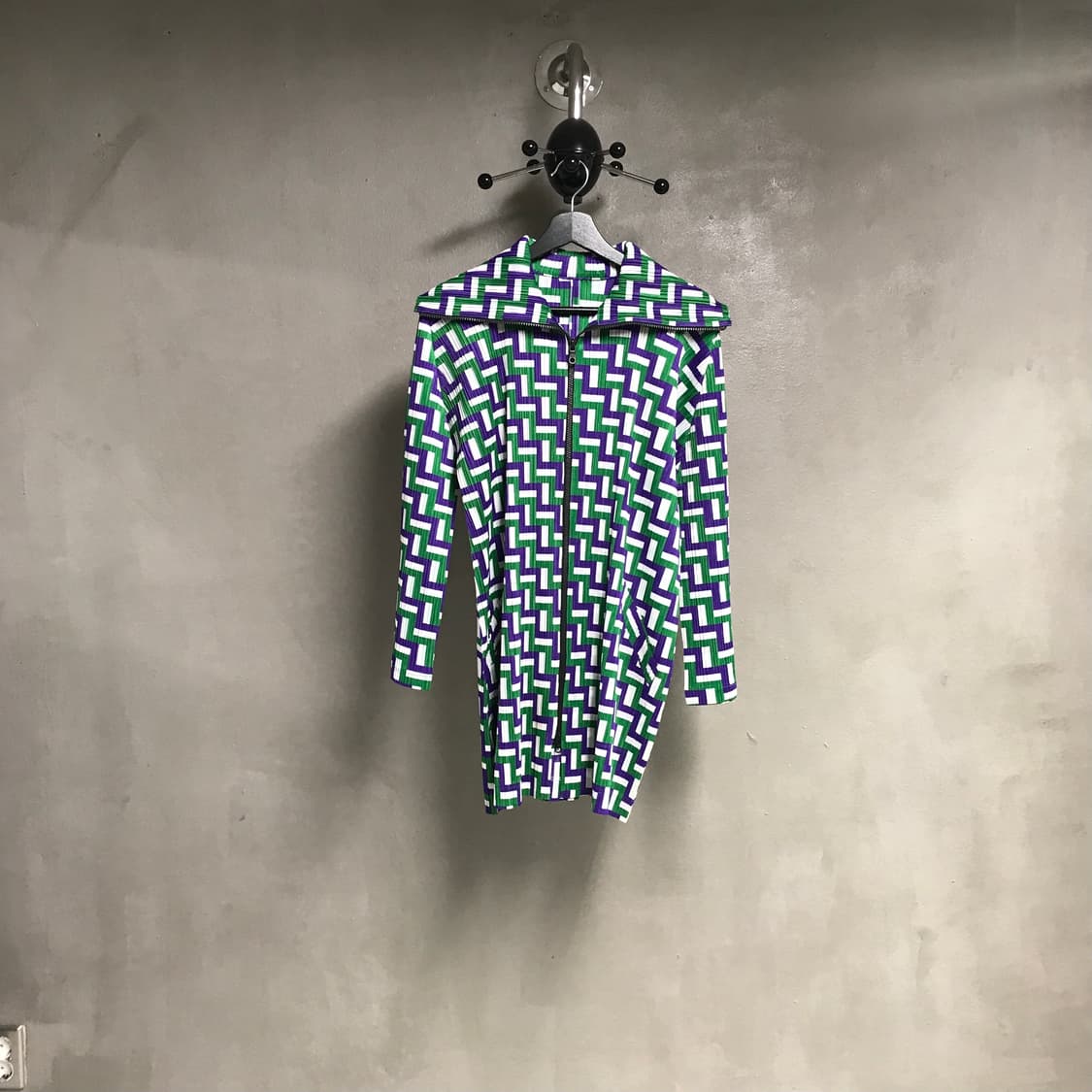 이세이 미야케 플리츠 플리즈 집업 자켓 3(W) 상품이미지1