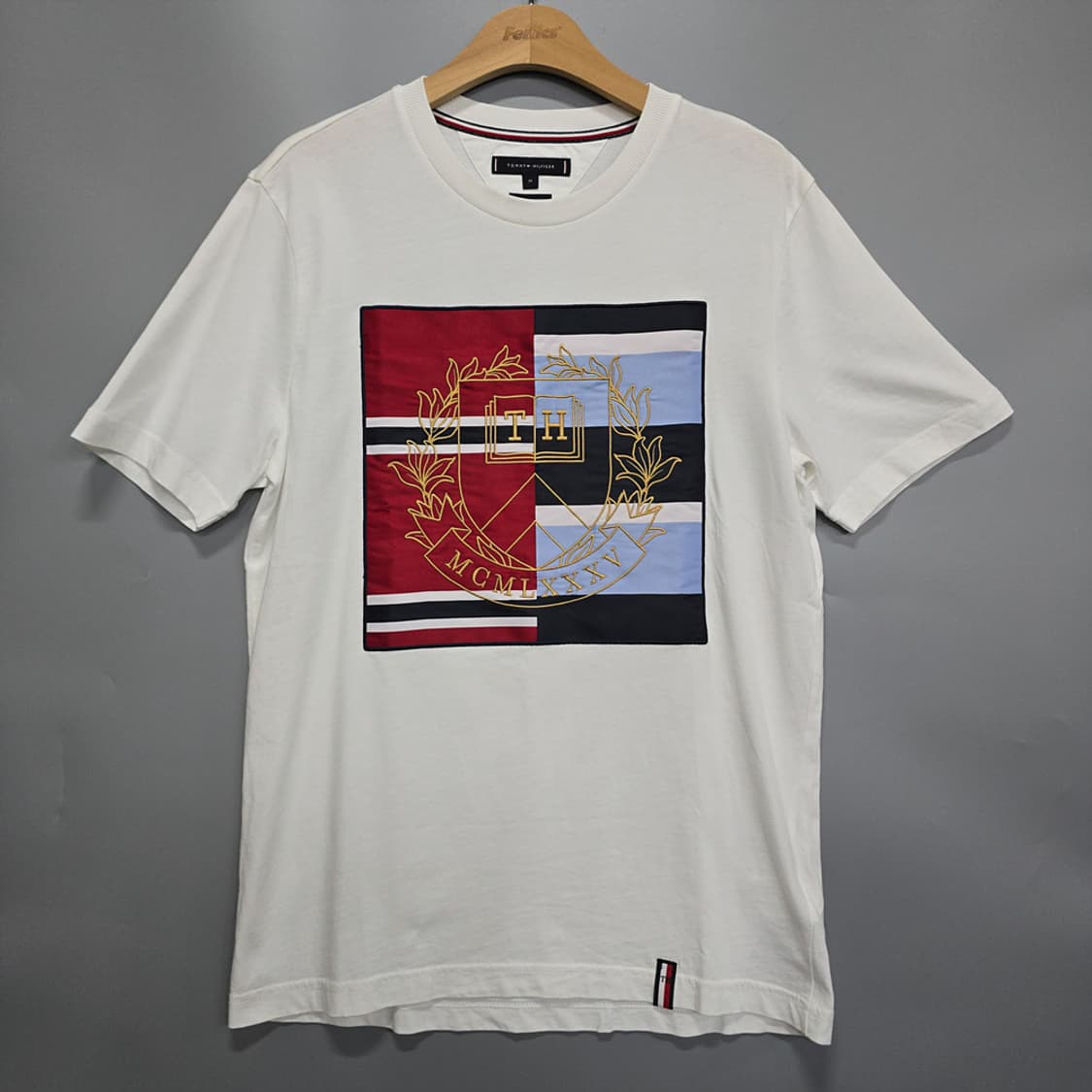 타미힐피거(tommy hilfiger) 플래그 그래픽 반팔티 M 상품이미지1