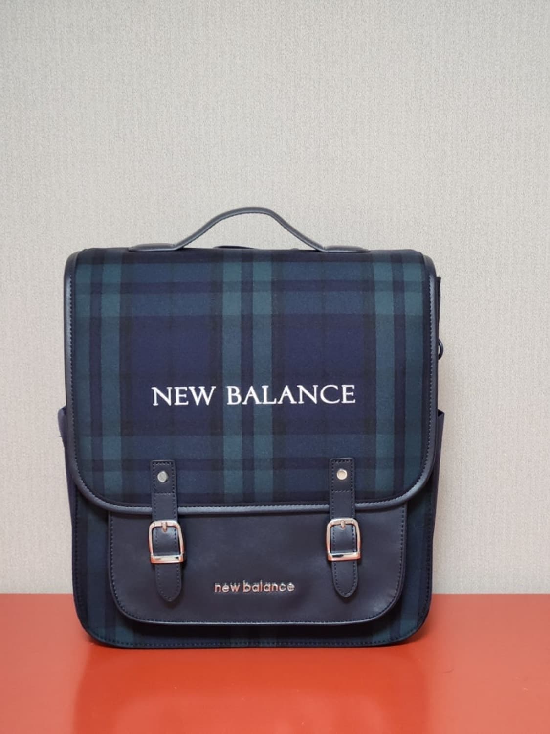 New balance 뉴발 투웨이 체크 백팩  상품이미지4
