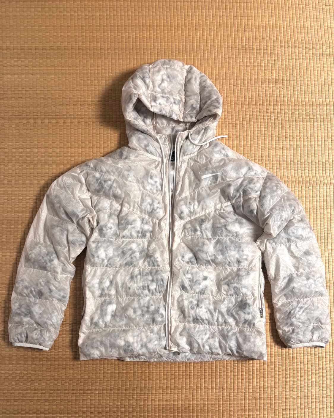 나이키 경량패딩 상품이미지1