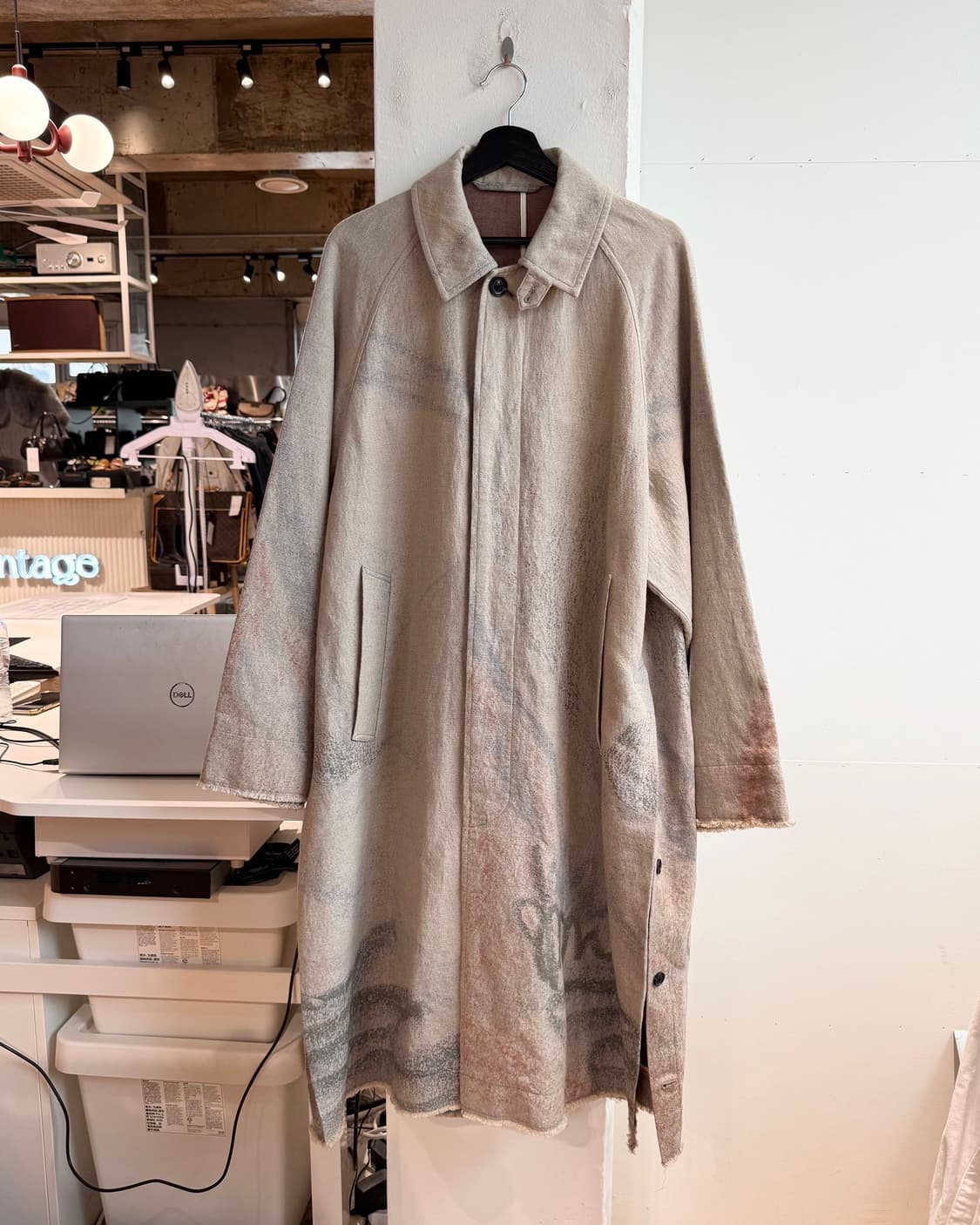 요크 베이지 자카드 볼 칼라 코트 상품이미지2