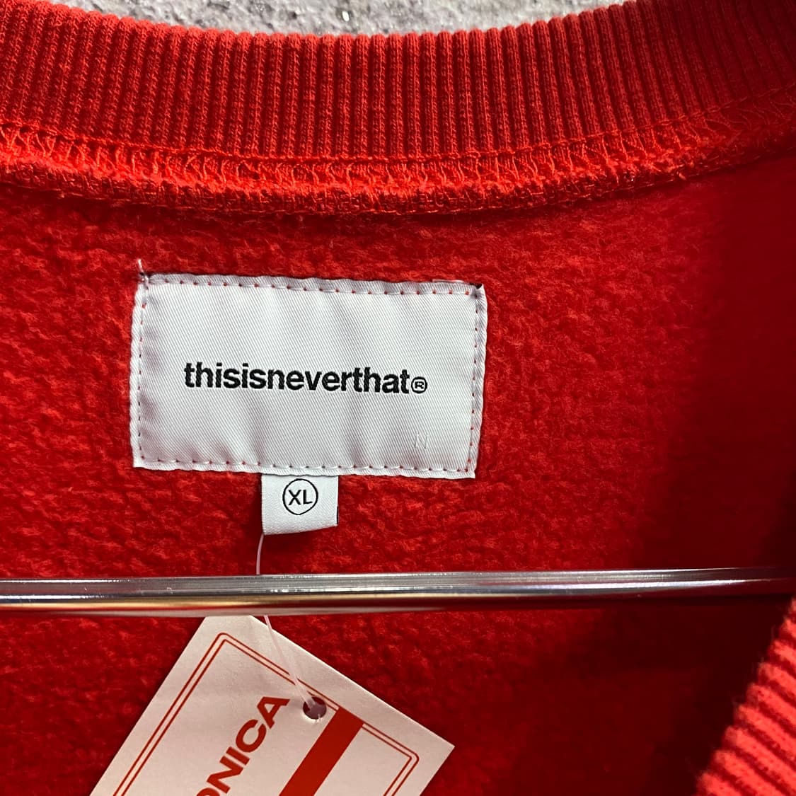 디스이즈네버댓 크레용 레드 스웻셔츠 b3375 상품이미지3