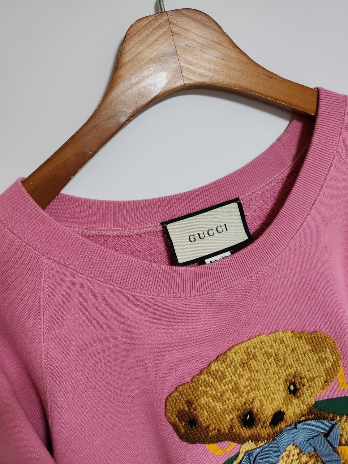 [XS] 구찌 핑크 테디베어 자수 맨투맨 상품이미지2