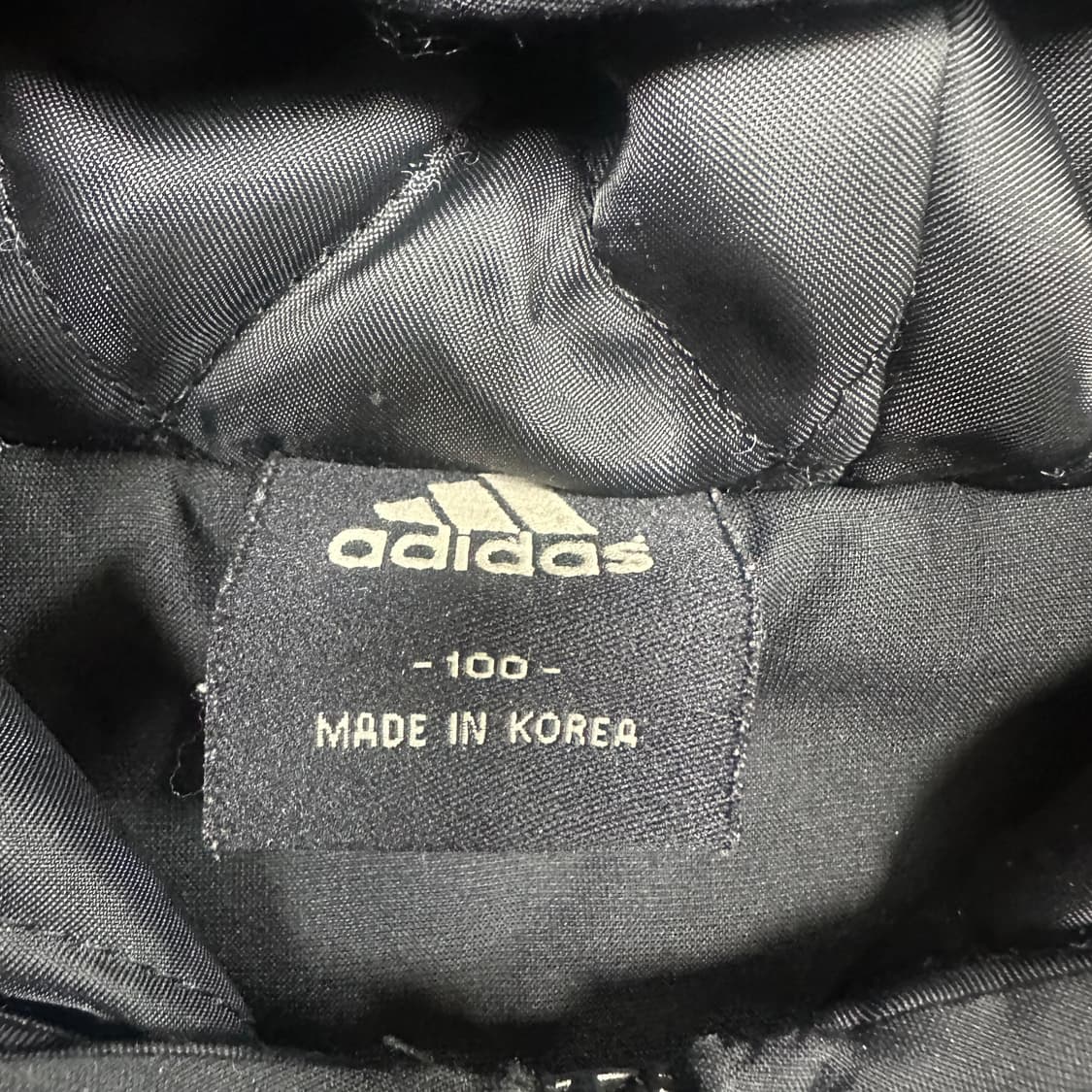 ✨ (바배) 아디다스 올드스쿨 검빨 누빔 바람막이  상품이미지3