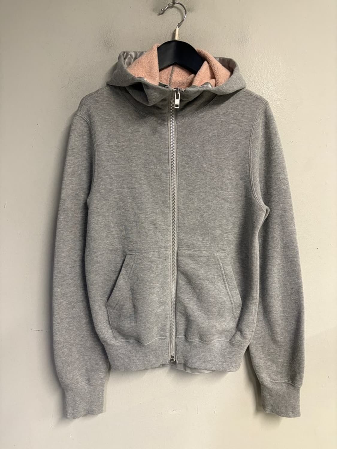 SACAI LUCK Back Pleated Zip-up Hoodie 상품이미지1