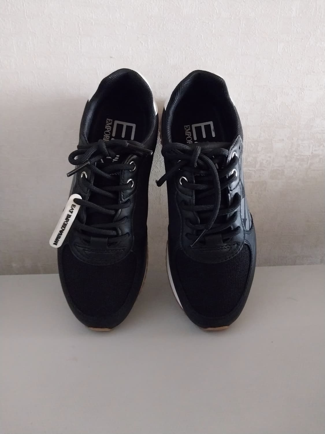 엠포리오 아르마니 스니커즈 상품이미지1