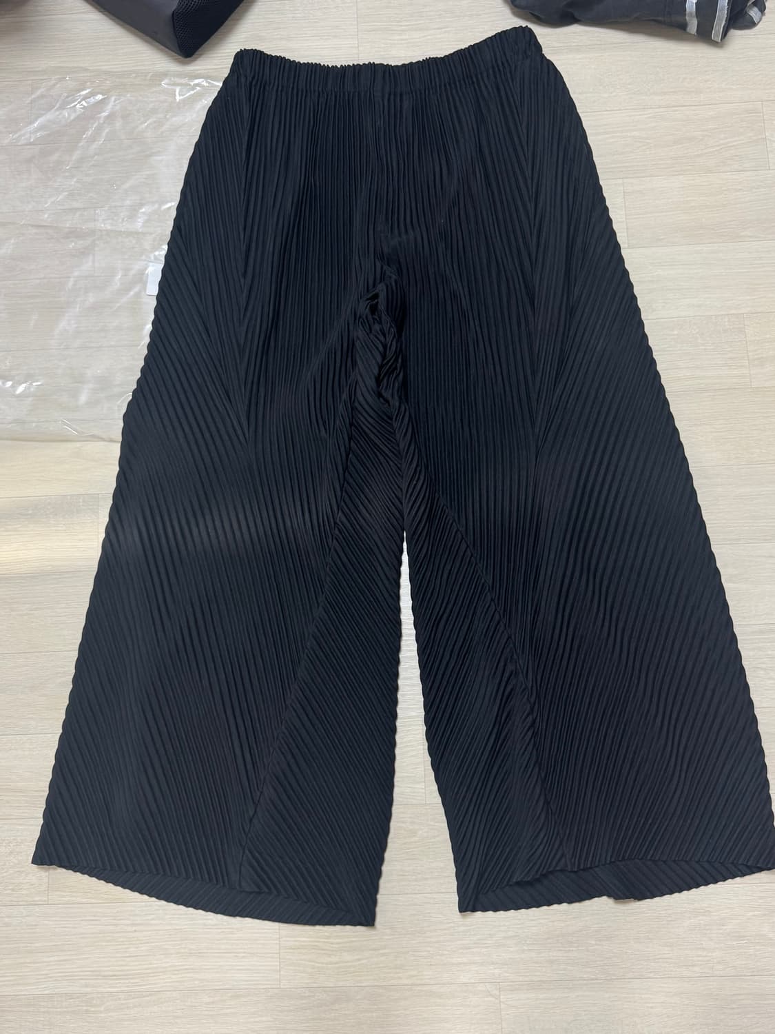 [3] 이세이미야케 옴므플리세 와이드 절개 팬츠 상품이미지1