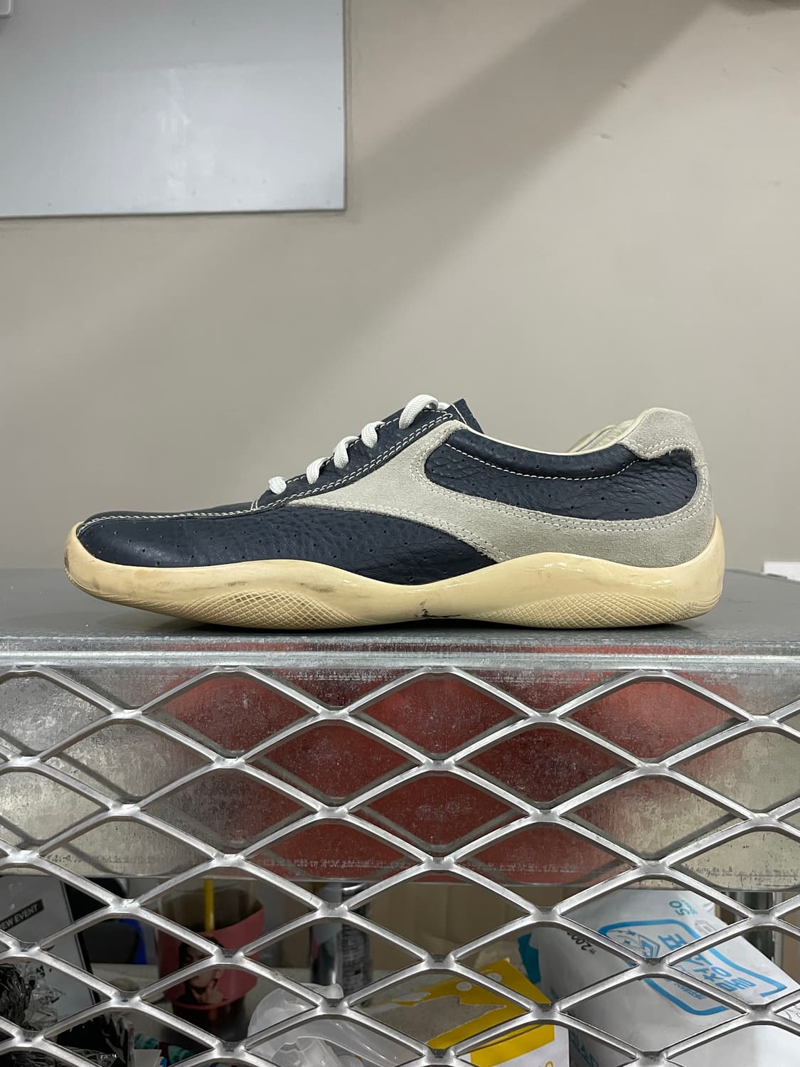 프라다 스니커즈 네이비 7 상품이미지1