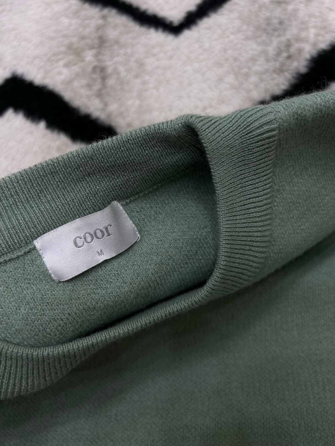 [M]COOR 탑 필 울 라운드 니트/더스트그린 상품이미지5