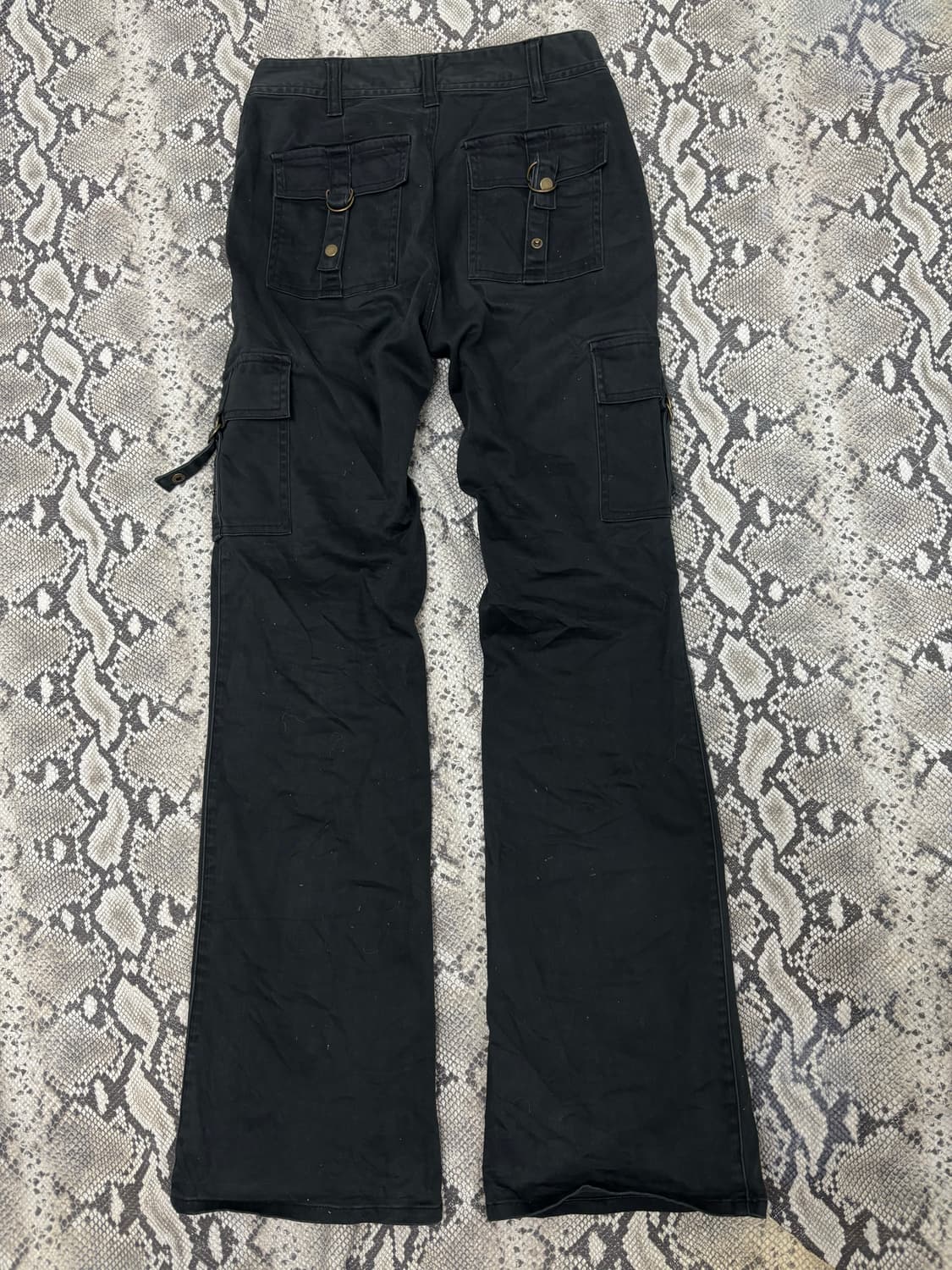 Semi-Boots Cut Black Cargo Pants 상품이미지4