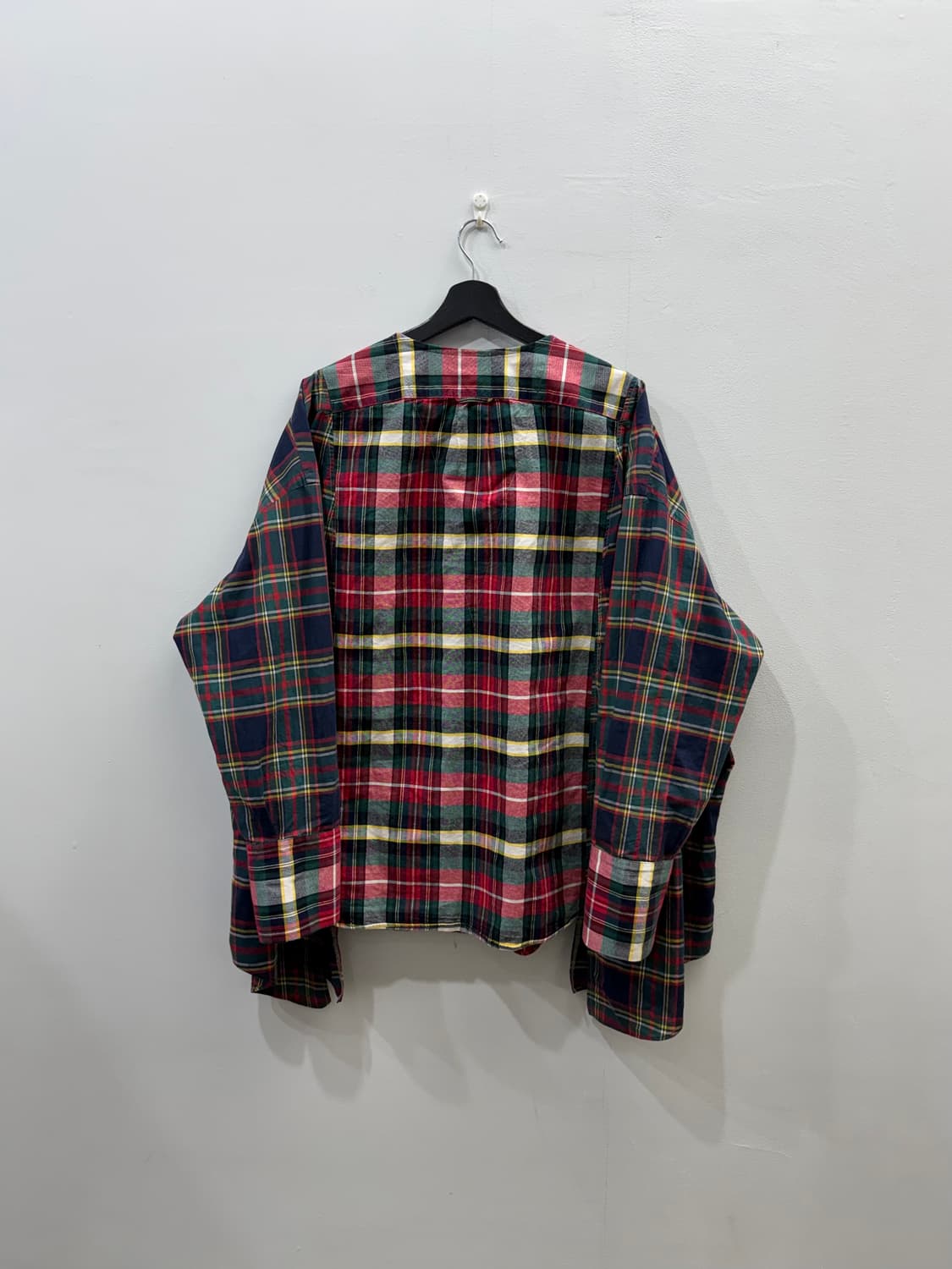 나나서카 패턴 오버핏 셔츠 상품이미지10