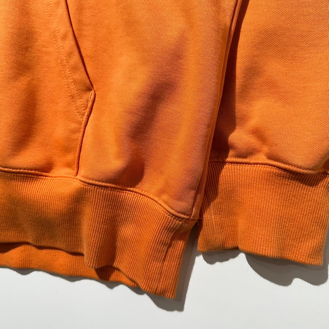 칼하트 WIP 러너 스웨트 후드 상품이미지6