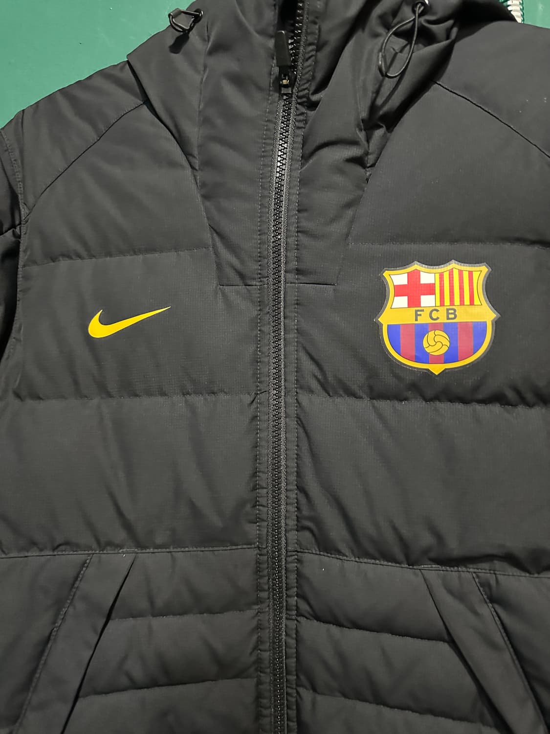 나이키 바르셀로나 패딩 S 상품이미지3