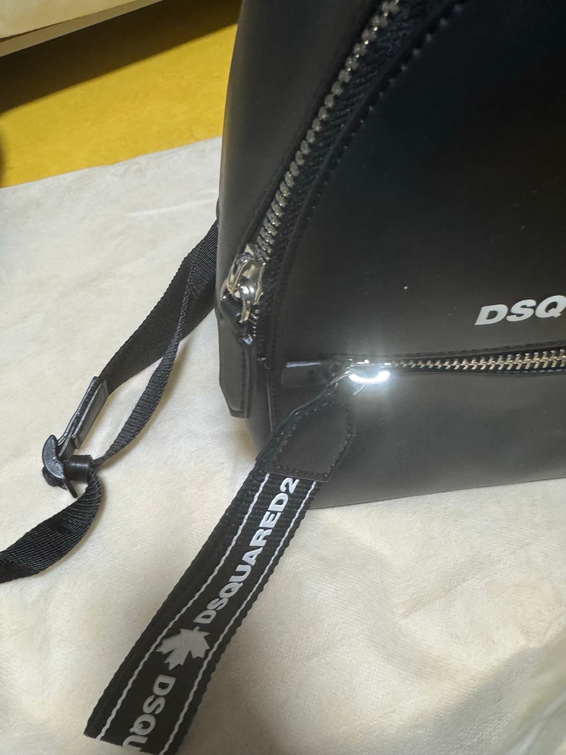 Dsquared2 미니백팩 상품이미지3