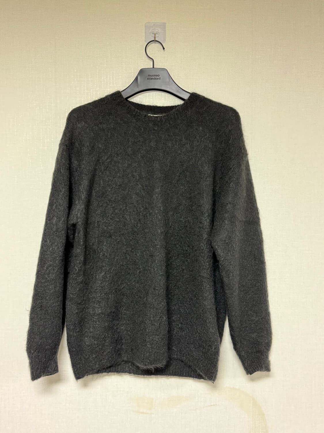 오라리 브러시드 슈퍼 키드 모헤어 니트 잉크 블랙 3 상품이미지2