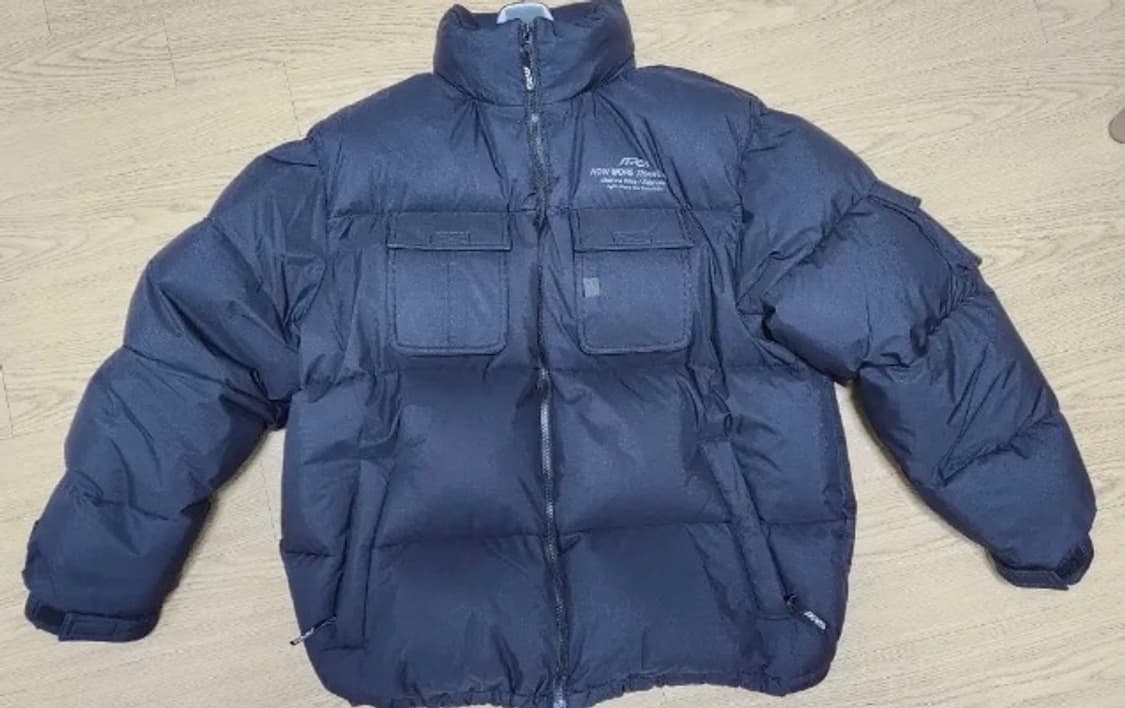 슈프림 x 마틴로즈 패딩 상품이미지1