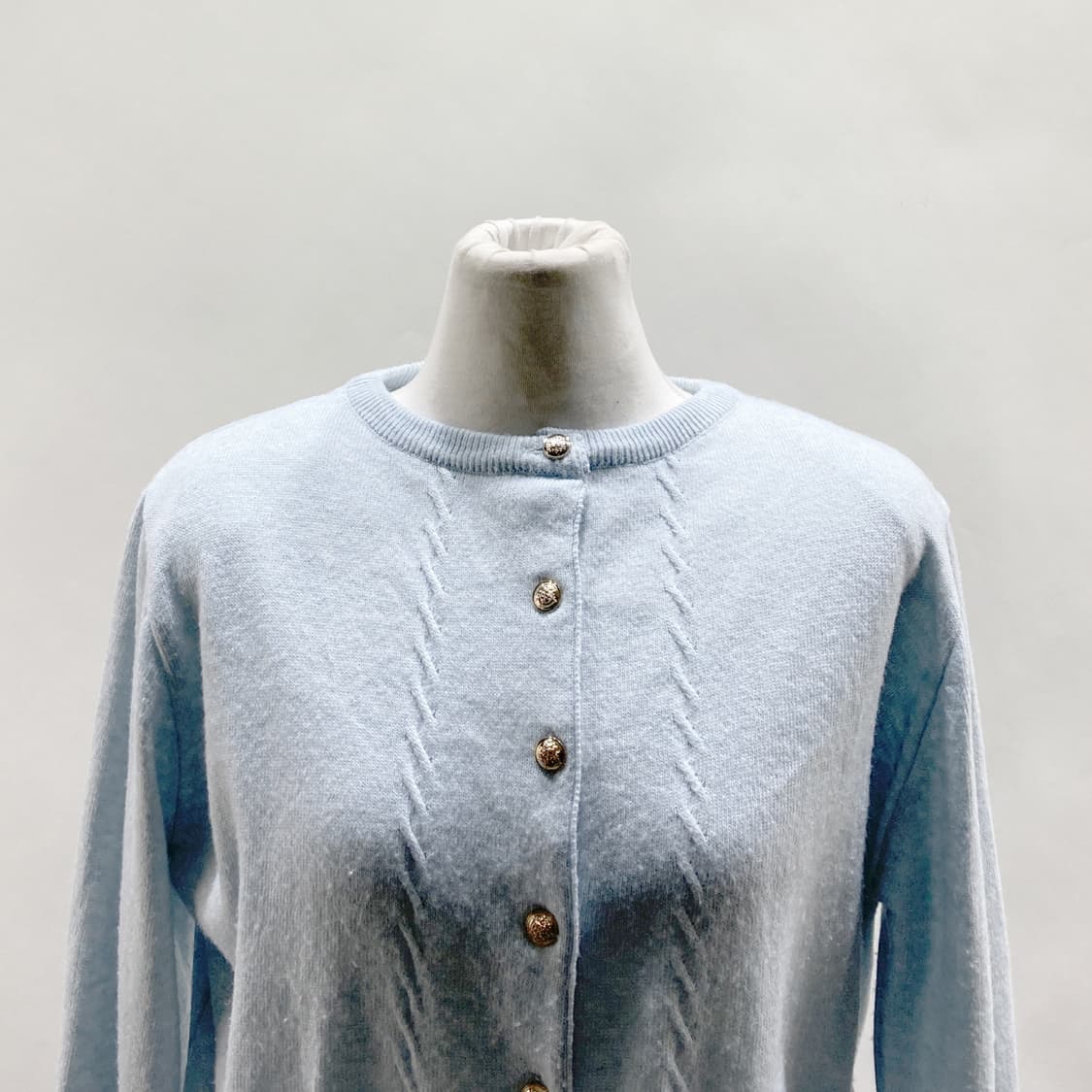 줄로그 여성니트가디건 라운드넥 L  상품이미지2