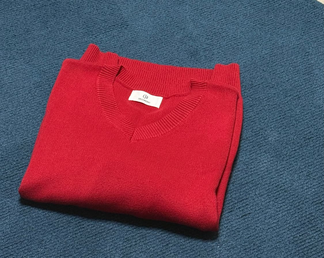 [2] 데꼬로소 소프트 코튼 브이넥 니트 [딥 레드] 상품이미지1
