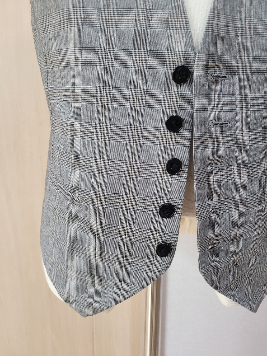 스파오포맨 SPAO for men 5버튼 체크 베스트 100 그레이 상품이미지4