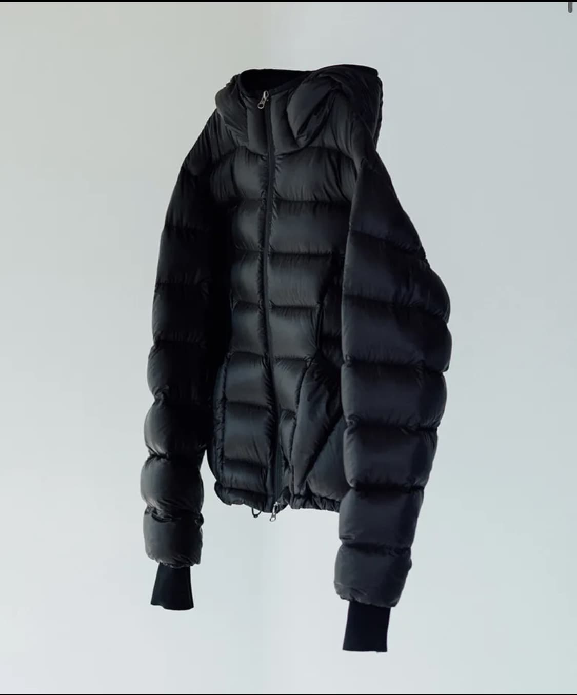 [새상품,06] 벨리에 메이즈 라이트 웨이트 덕 다운 경량패딩 블랙 상품이미지4